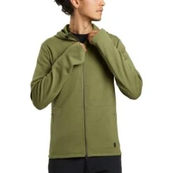 CHROME Merino Wool Cobra 3.0 Hoodie - Olive Branch 16 CHROME Merino Wool Cobra 3.0 Hoodie - Olive Branch -Bicycle Accessories Store ap 466 olbr merino wool cobra 3 0 kapuzenpullover olive branch 7 1232437