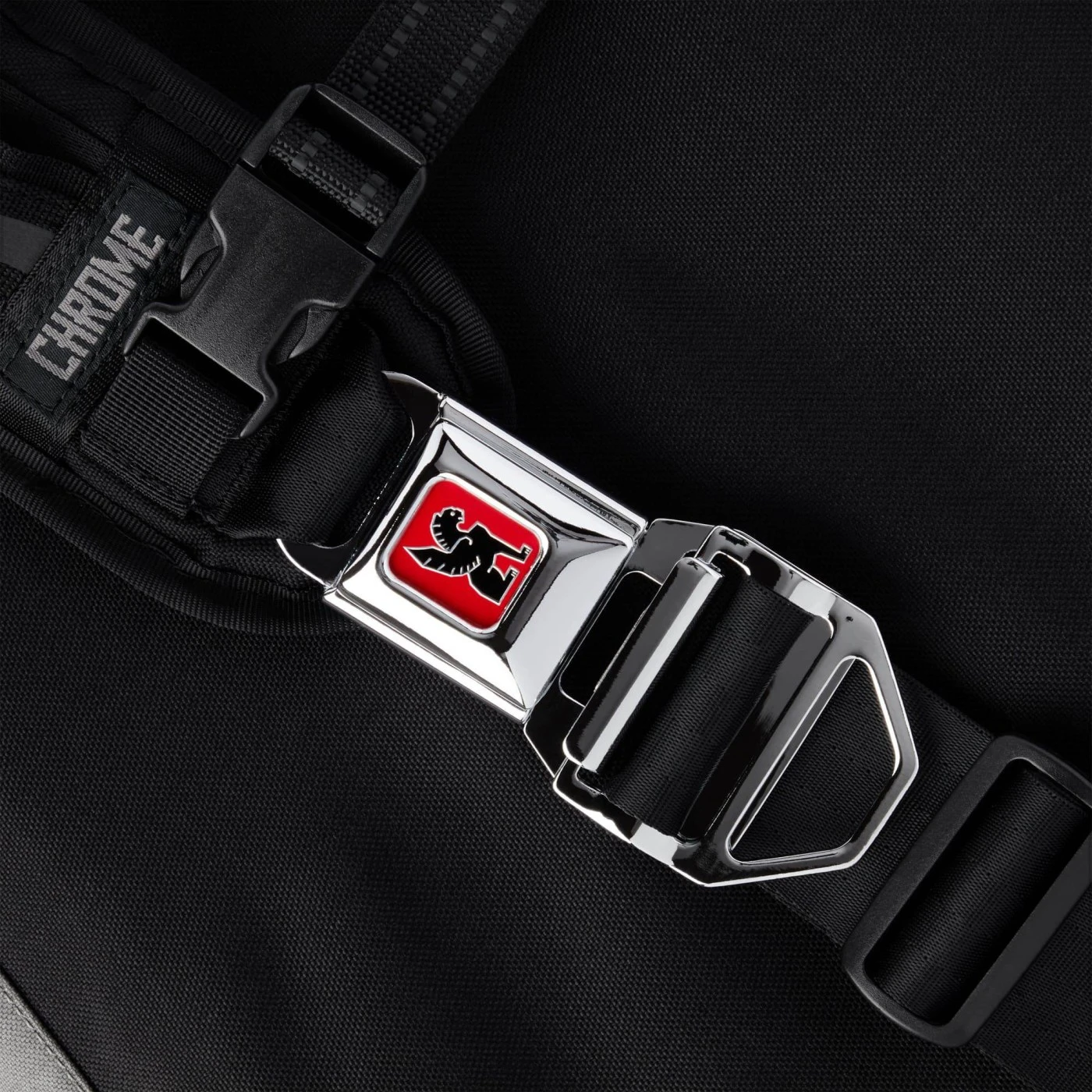 CHROME Citizen Messenger Bag - 24 L - Fog 5 CHROME Citizen Messenger Bag - 24 L - Fog - Image 3