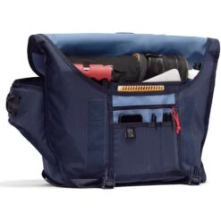 CHROME Citizen Messenger Bag - 24 L - Navy Tritone -Bicycle Accessories Store bg 002 nvtr citizen messenger bag kuriertasche 24l navy tritone 3 1461454