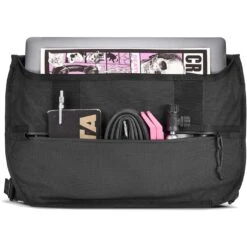 CHROME Simple Messenger MD - 15L - Black 16 CHROME Simple Messenger MD - 15L - Black -Bicycle Accessories Store bg 322 bk simple messenger md black 3 1088883