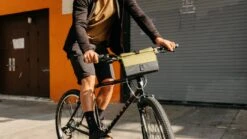 CHROME Doubletrack Handlebar Sling Bag - Fog -Bicycle Accessories Store bg 328 dkmo doubletrack handlebar sling lenkertasche umhaengetasche duck camo 5 1328319