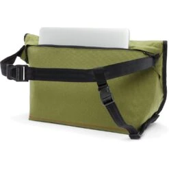 CHROME Simple Messenger MD - 15L - Olive Branch -Bicycle Accessories Store bg 332 olbr simple messenger md 12l kuriertasche olive branch 3 1220394