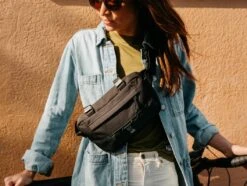 CHROME Doubletrack Frame Bag SM - Black -Bicycle Accessories Store bg 336 bk doubletrack frame bag sm rahmentasche black 13 1220496