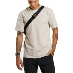 CHROME Doubletrack Frame Bag MD - Olive Branch 20 CHROME Doubletrack Frame Bag MD - Olive Branch -Bicycle Accessories Store bg 337 bk doubletrack frame bag md rahmentasche black 10 1220480 1