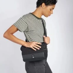 CHROME Doubletrack Handlebar Sling Bag - Black -Bicycle Accessories Store chrome industries doubletrack handlebar bag black 09 980461